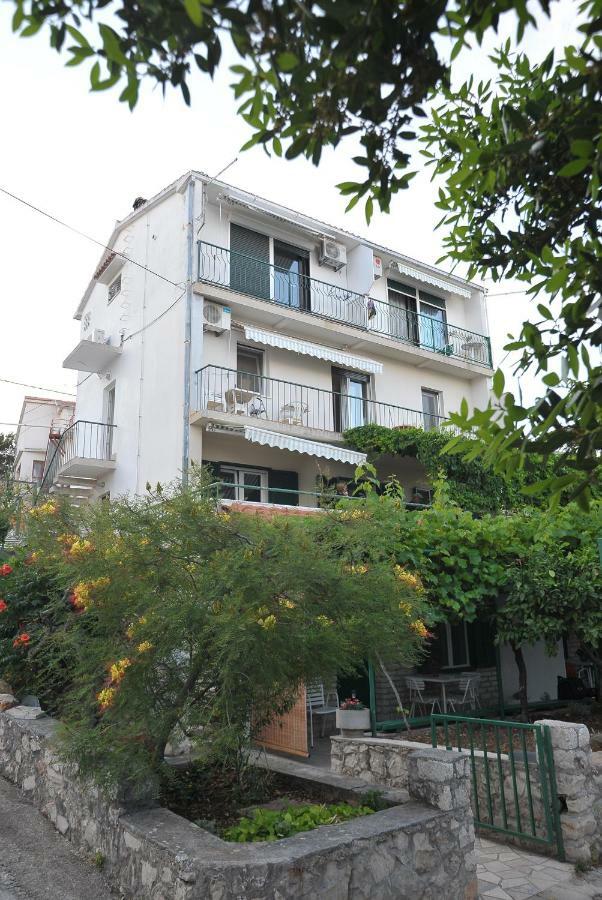 Apartments Sonia & Ana Trogir Ngoại thất bức ảnh