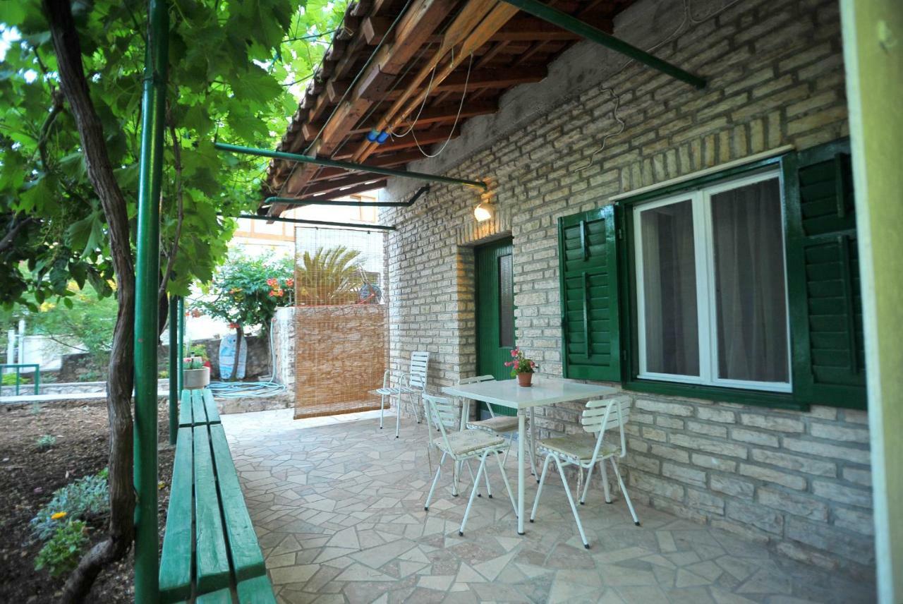Apartments Sonia & Ana Trogir Ngoại thất bức ảnh